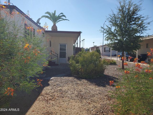 2650 W Union Hills Drive Lot 81, Phoenix, AZ 85027