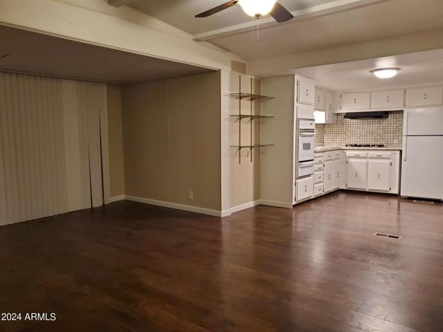 2650 W Union Hills Drive Lot 81, Phoenix, AZ 85027