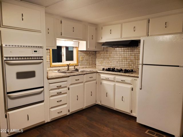 2650 W Union Hills Drive Lot 81, Phoenix, AZ 85027