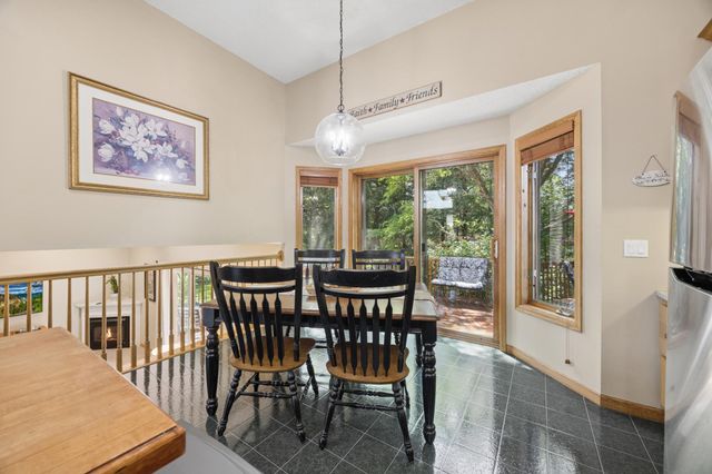 638 Oakwood Drive, Shoreview, MN 55126