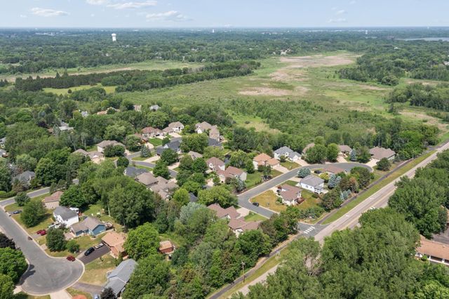 638 Oakwood Drive, Shoreview, MN 55126