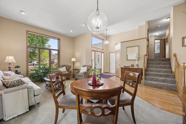 638 Oakwood Drive, Shoreview, MN 55126