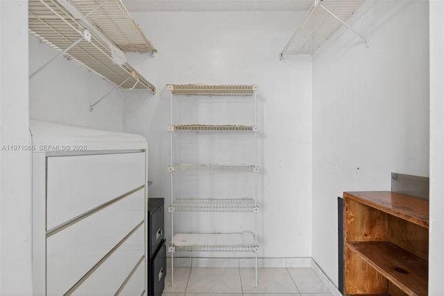 7310 NW 18th St 208, Margate, FL 33063