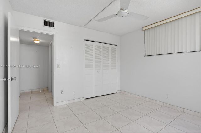 7310 NW 18th St 208, Margate, FL 33063