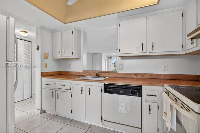 7310 NW 18th St 208, Margate, FL 33063