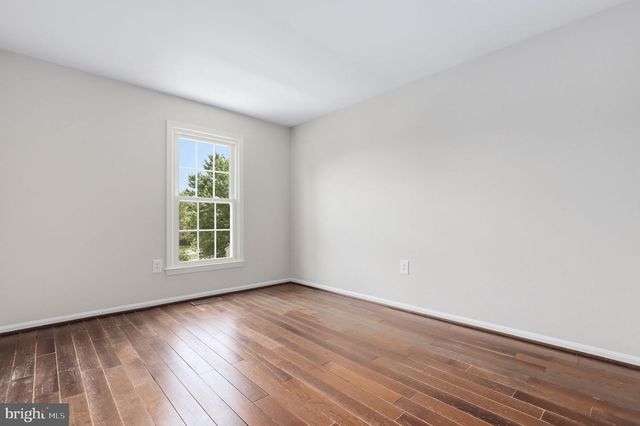 12917 ALDERLEAF DR, Germantown, MD 20874