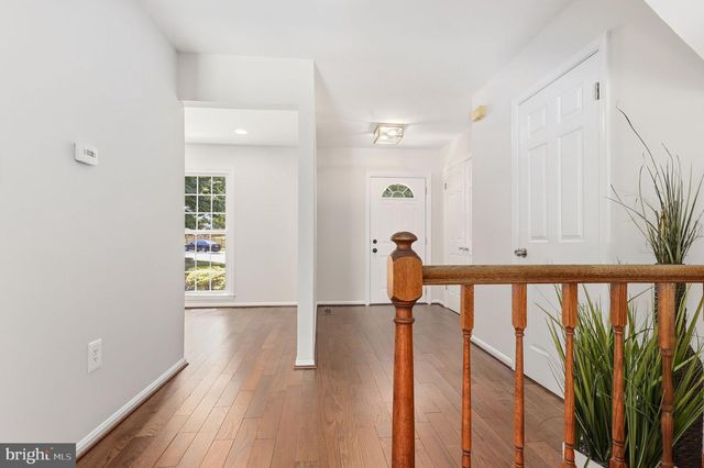 12917 ALDERLEAF DR, Germantown, MD 20874