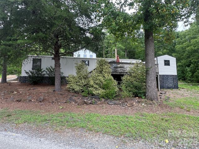 535 Lake Shore Drive 150, New London, NC 28127