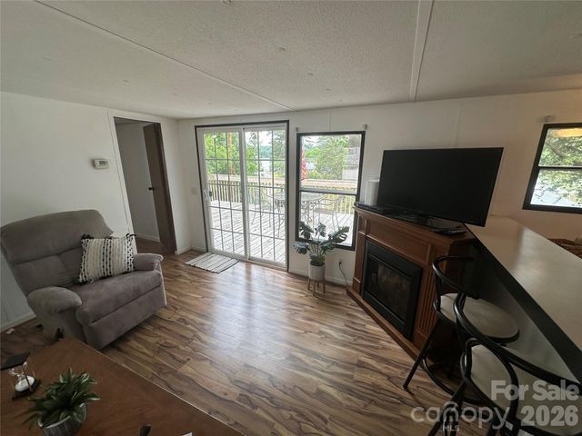 535 Lake Shore Drive 150, New London, NC 28127