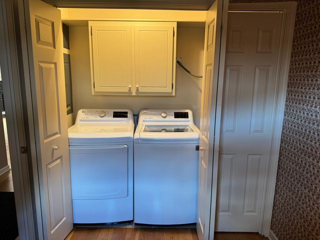 2727 S Lakeshore Drive 7, St. Joseph, MI 49085
