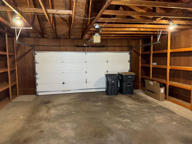 2727 S Lakeshore Drive 7, St. Joseph, MI 49085
