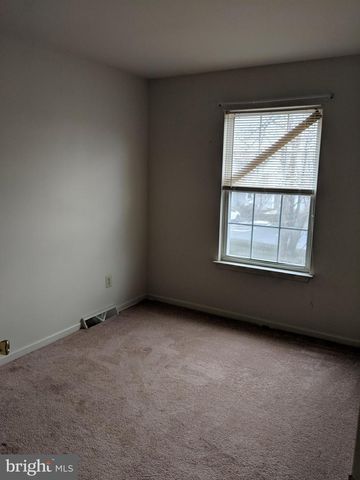 105 PERIWINKLE DR, Dover, DE 19904