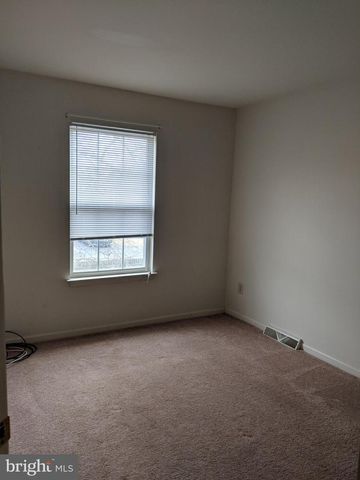 105 PERIWINKLE DR, Dover, DE 19904