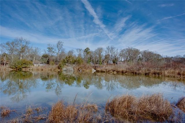 4651 Dahlia Drive, Pine Lake, GA 30072