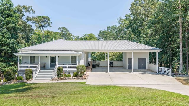 287 Santee Drive, Santee, SC 29142