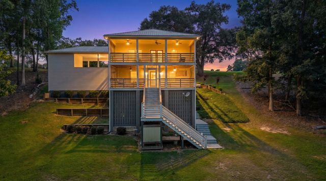 287 Santee Drive, Santee, SC 29142