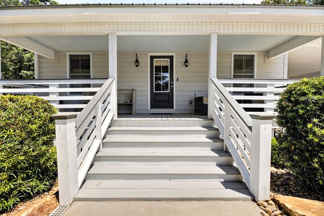 287 Santee Drive, Santee, SC 29142
