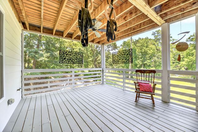 287 Santee Drive, Santee, SC 29142