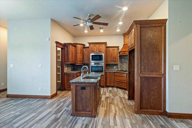 1212 NE Baybrook, Elgin, OK 73538