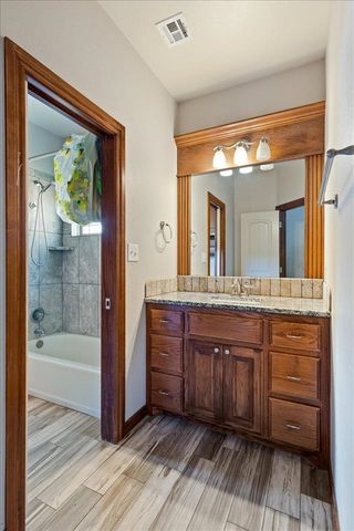 1212 NE Baybrook, Elgin, OK 73538