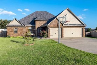 1212 NE Baybrook, Elgin, OK 73538