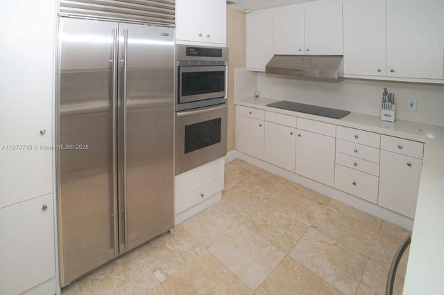 19237 Fisher Island Dr 19237, Miami Beach, FL 33109