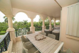 19237 Fisher Island Dr 19237, Miami Beach, FL 33109