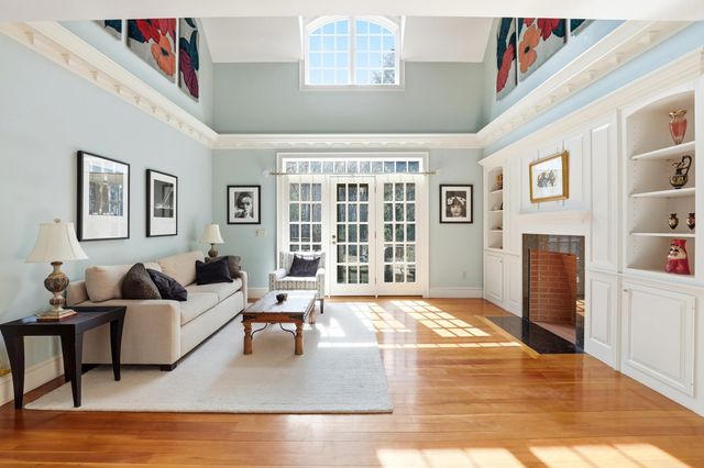 63 Ridge Road, Concord, NH 03301