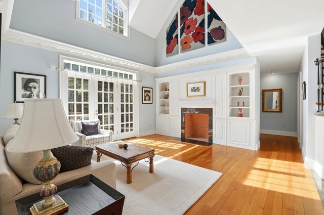 63 Ridge Road, Concord, NH 03301