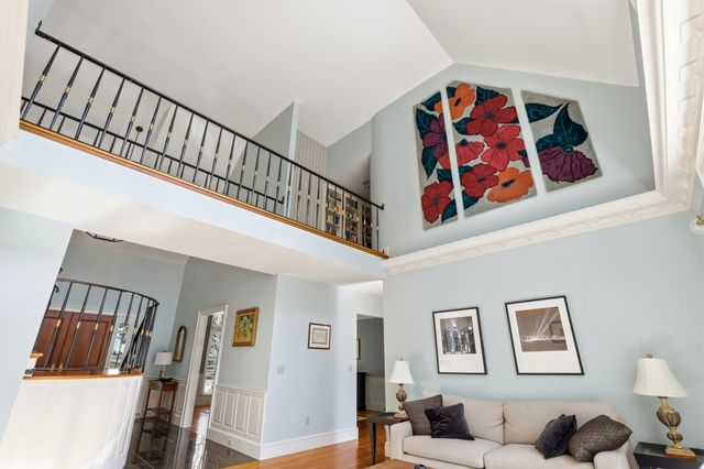 63 Ridge Road, Concord, NH 03301