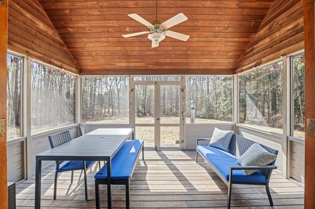 63 Ridge Road, Concord, NH 03301