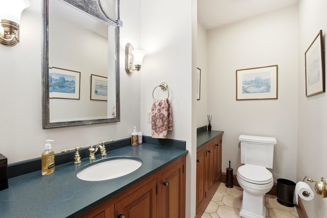 63 Ridge Road, Concord, NH 03301