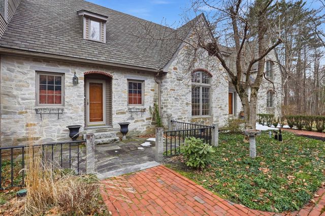 63 Ridge Road, Concord, NH 03301