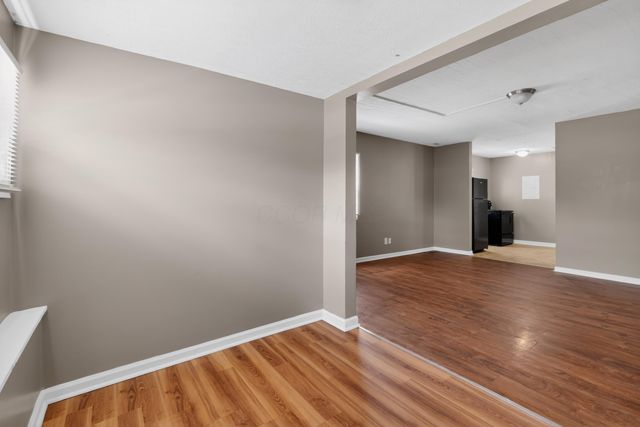 1920 Marsdale Avenue, Columbus, OH 43223