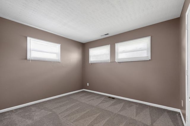 1920 Marsdale Avenue, Columbus, OH 43223