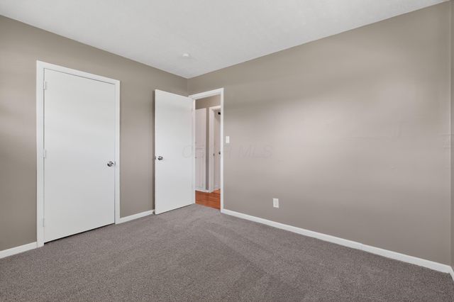 1920 Marsdale Avenue, Columbus, OH 43223