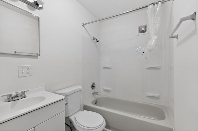 1920 Marsdale Avenue, Columbus, OH 43223