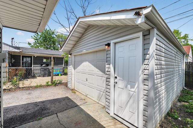 1920 Marsdale Avenue, Columbus, OH 43223