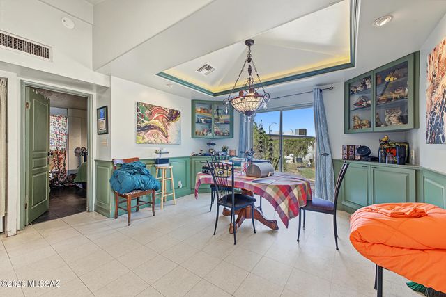 4948 N La Canada Drive, Tucson, AZ 85704