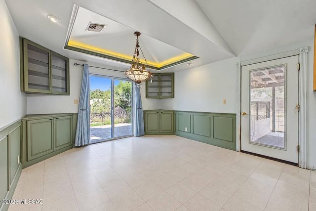 4948 N La Canada Drive, Tucson, AZ 85704