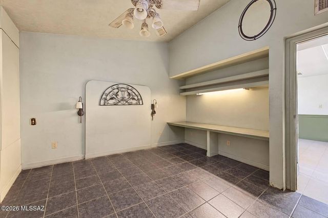 4948 N La Canada Drive, Tucson, AZ 85704