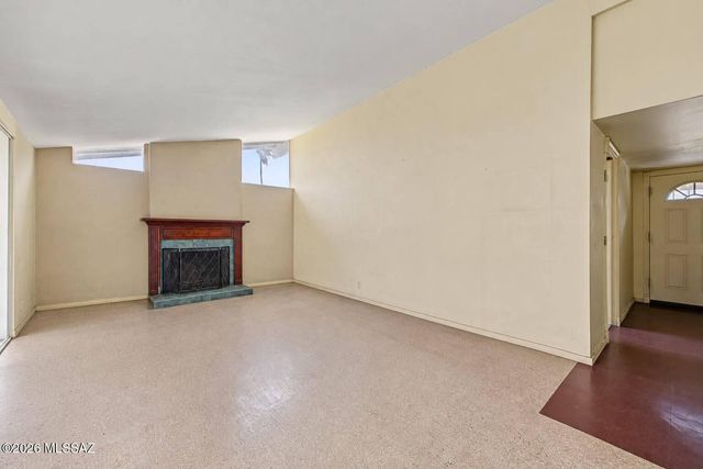 4948 N La Canada Drive, Tucson, AZ 85704