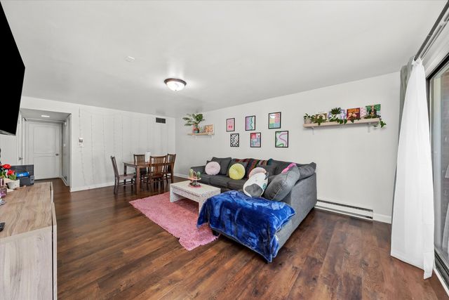 9812 S Karlov Avenue 4D, Oak Lawn, IL 60453