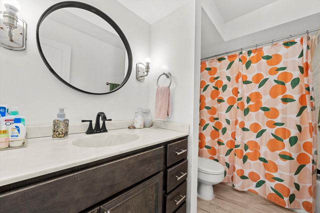 9812 S Karlov Avenue 4D, Oak Lawn, IL 60453