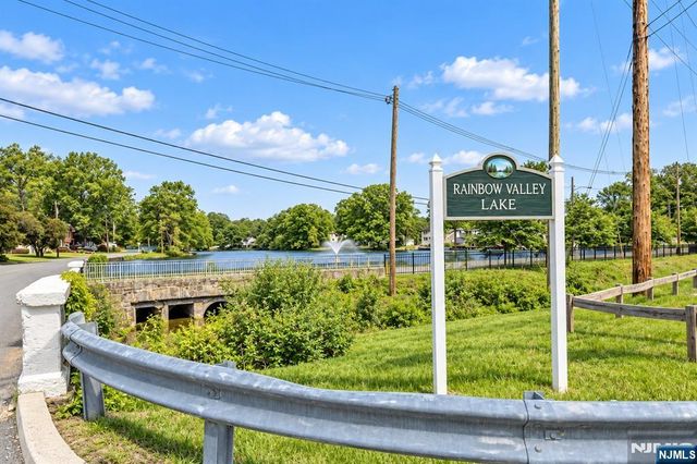 36 Park Avenue, Wanaque, NJ 07420