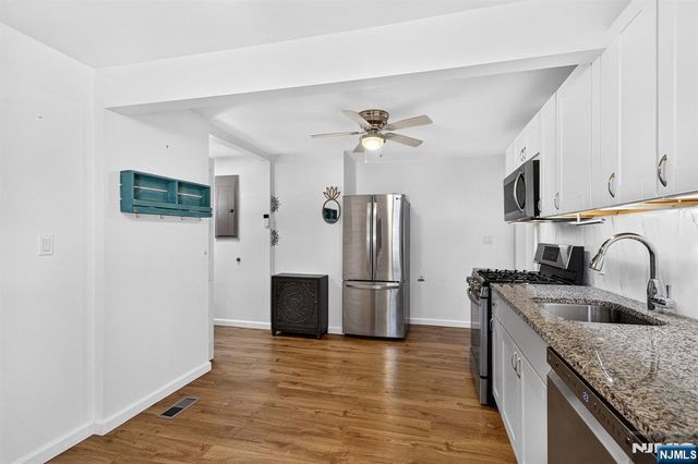 36 Park Avenue, Wanaque, NJ 07420