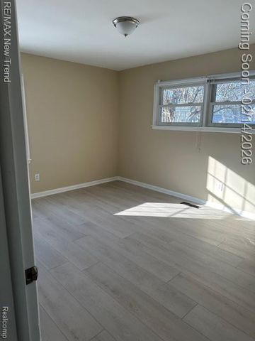 5730 Burnham Road, Bloomfield Hills, MI 48302