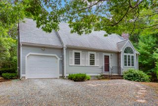 362 Quinaquisset Avenue, Mashpee, MA 02649