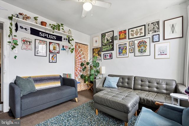 3915 BRANDYWINE ST, Philadelphia, PA 19104