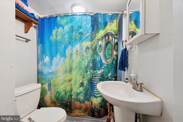 3915 BRANDYWINE ST, Philadelphia, PA 19104